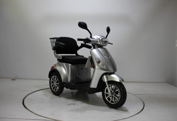 THE SHOPPER 3 Wheel Electric Scooter Blue - Image 13