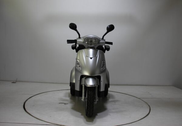 THE SHOPPER 3 Wheel Electric Scooter Blue - Image 14